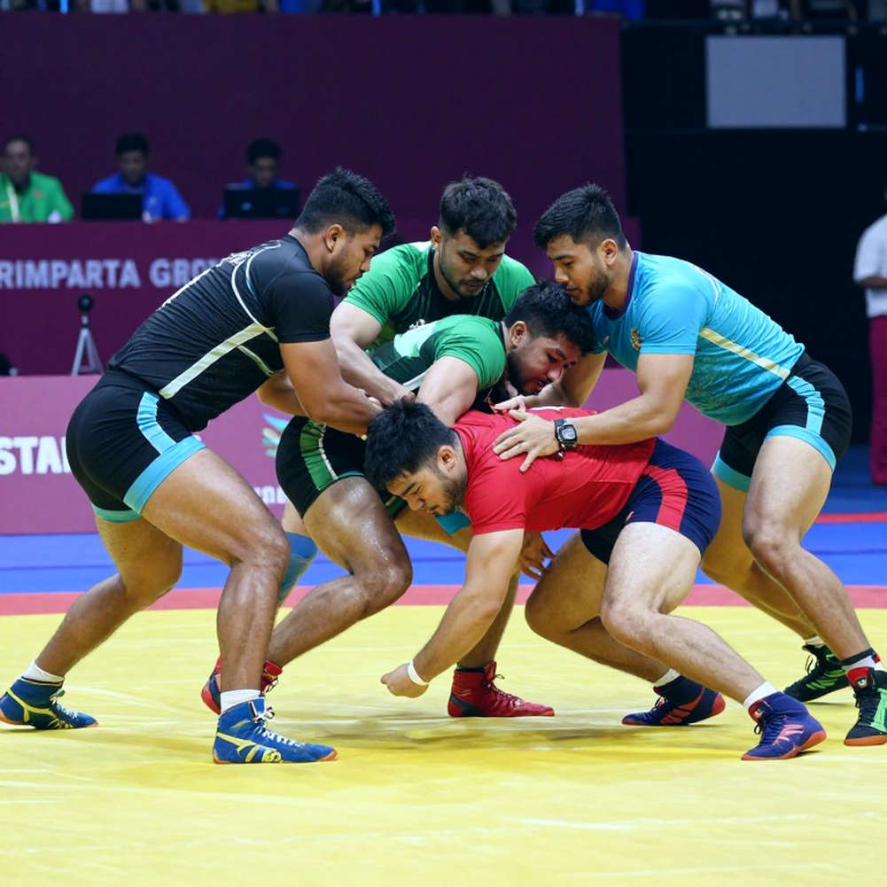 কাবাডির মাদুরে ভারতের নড়বড়ে দেয়াল: ইরানের কুস্তি-জিন, নারী দলের নীরব জয় আর বাংলাদেশের অসমাপ্ত গল্প